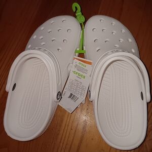Womens crocs. Size 9.